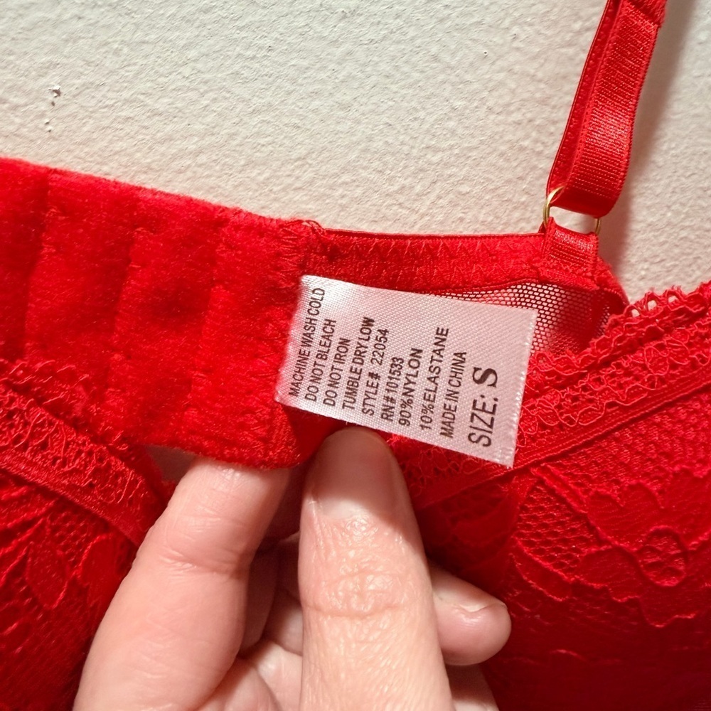 Vibrant Red Lace Chemise - Picture 6 of 6